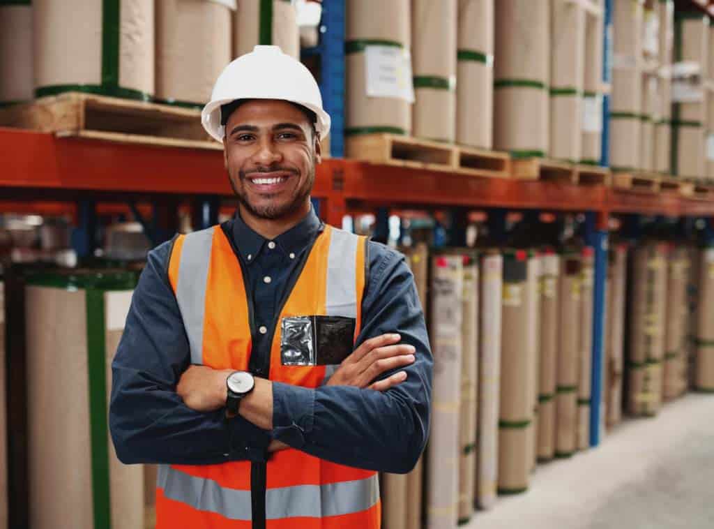 Logistics employee at work in the warehouse