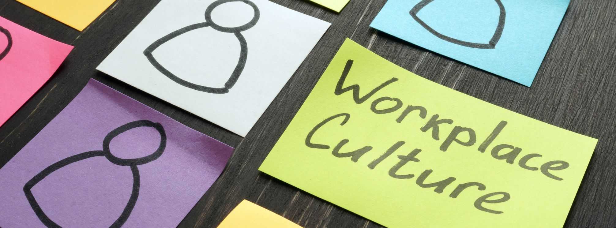 sticky note that says "workplace culture"