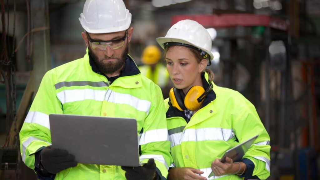 Impact of Digital Tools on Frontline Workforce